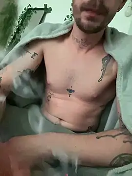 Piratee666 online show from March 2026 12:46:01 AM