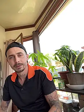 Piratee666 online show from May 2026 12:55:01 PM