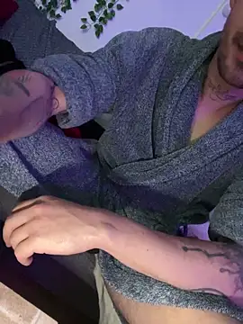 Piratee666 online show from March 2026 01:07:01 AM