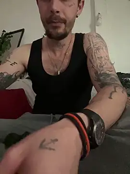 Piratee666 online show from March 2026 11:10:01 AM