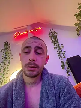 Piratee666 online show from March 2026 12:45:01 AM