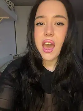 Snapshot of Venustrapp chatting on February 2026 07:53:01 AM Venustrapp online show from February 2026 07:53:01 AM