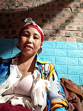 lena-cute online show from February 2026 04:31:01 AM