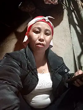 lena-cute online show from February 2026 12:18:02 PM