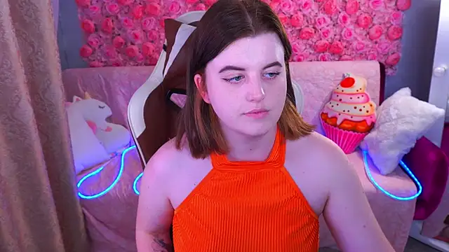KristiFoxy online show from May 2026 01:44:01 PM