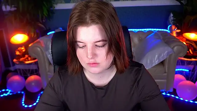 KristiFoxy online show from March 2026 01:28:02 PM