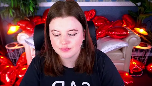 KristiFoxy online show from February 2026 07:22:01 PM