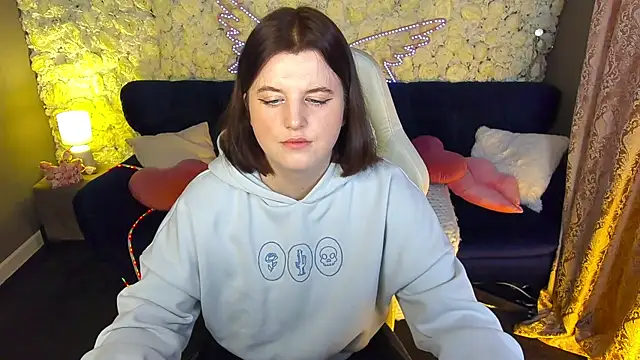 KristiFoxy online show from March 2026 06:16:01 AM