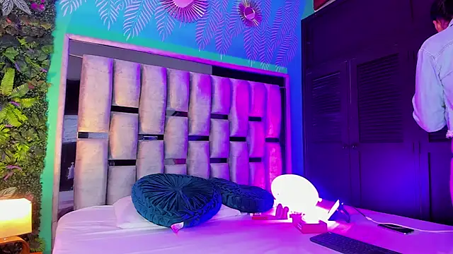 Mari cooper1 online show from February 2026 11:54:01 AM