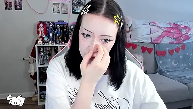 MollysLand online show from March 2026 08:17:01 AM