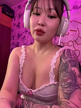 YukiiTYAN online show from March 2026 06:14:02 PM