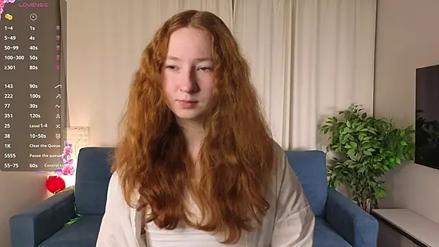 Snapshot of MaraButtrey chatting on February 2026 01:06:02 AM MaraButtrey online show from February 2026 01:06:02 AM