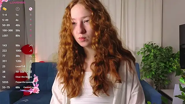 Snapshot of MaraButtrey chatting on February 2026 01:25:02 AM MaraButtrey online show from February 2026 01:25:02 AM