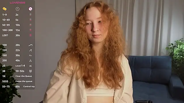 Snapshot of MaraButtrey chatting on February 2026 01:17:01 AM MaraButtrey online show from February 2026 01:17:01 AM