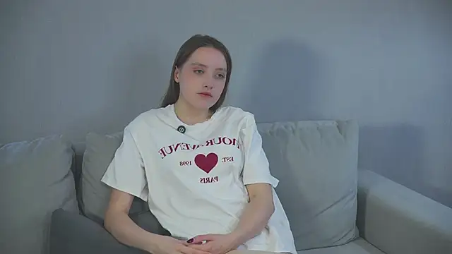 Snapshot of NenaWord chatting on February 2026 06:40:02 AM NenaWord online show from February 2026 06:40:02 AM