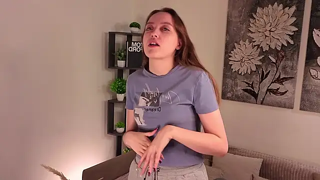 Snapshot of NenaWord chatting on February 2026 01:04:02 AM NenaWord online show from February 2026 01:04:02 AM