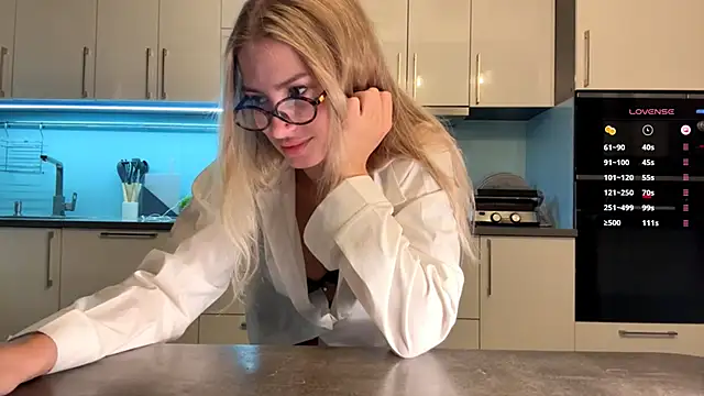 SoftnessMila online show from April 2026 03:49:01 PM