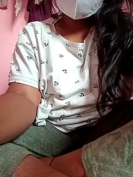 Snapshot of vyshali_vyshu chatting on February 2026 12:27:01 PM vyshali vyshu online show from February 2026 12:27:01 PM