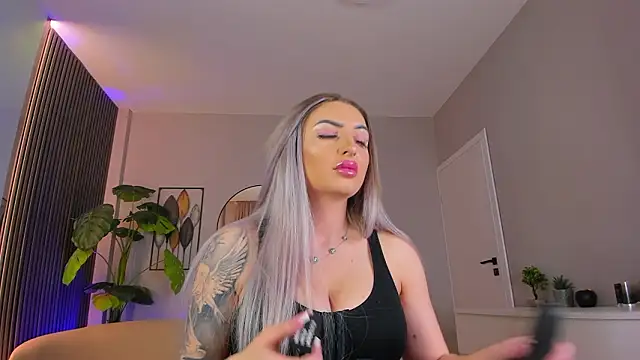 MissObsidian online show from February 2026 10:21:01 PM