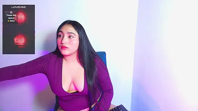 Snapshot of Lya_dubois_ chatting on June 2026 06:40:02 AM Lya dubois online show from June 2026 06:40:02 AM