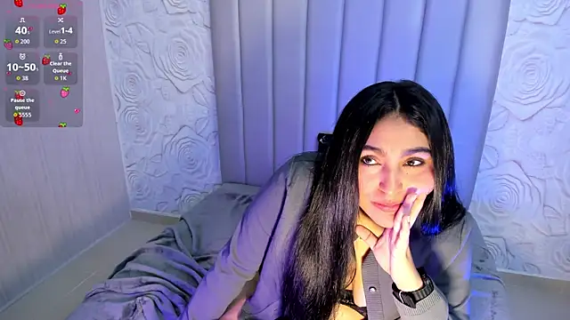 Lya dubois  online show from April 2026 09:10:02 PM