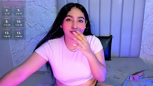 Lya dubois  online show from April 2026 09:39:33 PM