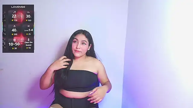 Lya dubois  online show from May 2026 10:52:02 PM