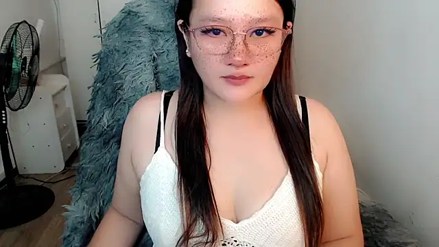 UrLovelyWetPussy online show from March 2026 11:06:02 AM