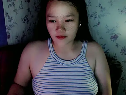 UrLovelyWetPussy online show from April 2026 11:09:02 PM