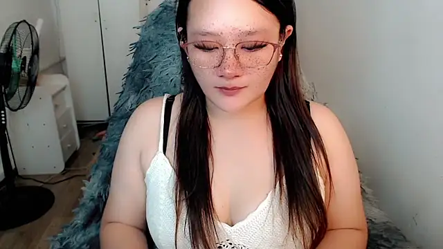 UrLovelyWetPussy online show from March 2026 06:39:01 AM