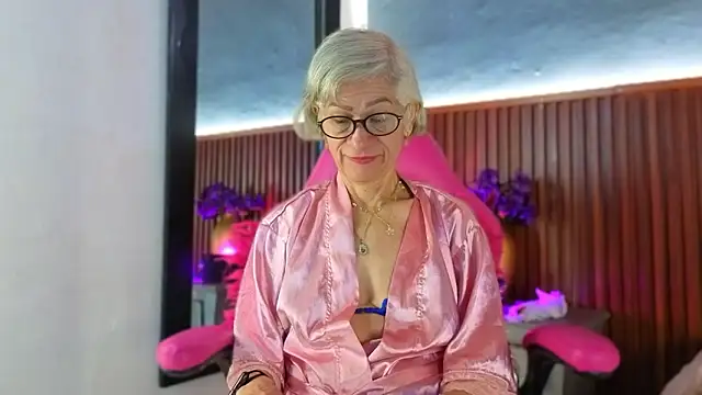 miss monserrate01 online show from March 2026 01:30:01 PM