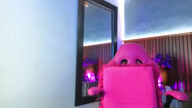 miss monserrate01 online show from March 2026 01:07:01 PM