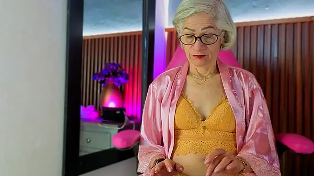 miss monserrate01 online show from March 2026 01:12:01 PM