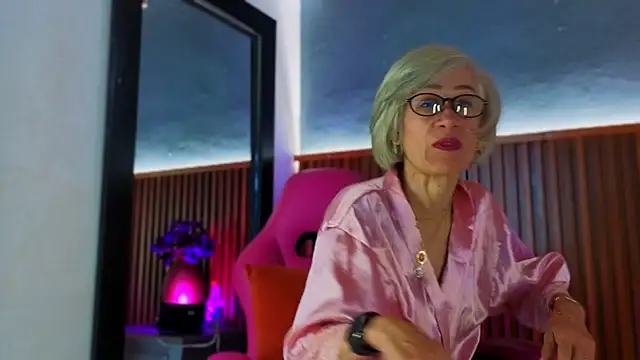 miss monserrate01 online show from March 2026 01:09:02 PM