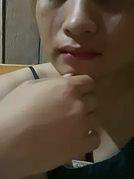 yuii-717 online show from April 2026 02:32:02 PM