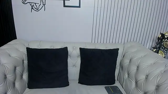 sophie bonny online show from March 2026 11:28:02 AM