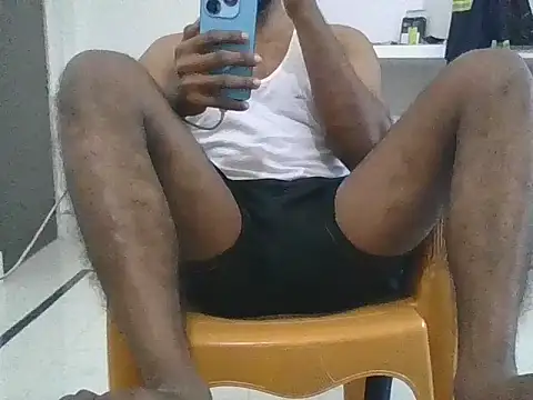 Snapshot of veeeer1239 chatting on February 2026 08:00:02 AM veeeer1239 online show from February 2026 08:00:02 AM