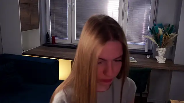 FranciscaGaring online show from February 2026 07:06:02 AM