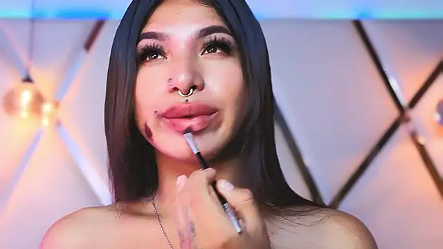 MeelFox online show from April 2026 02:01:01 PM