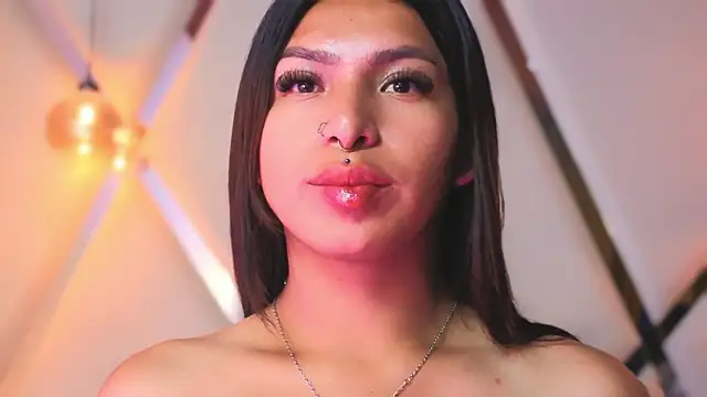 MeelFox online show from March 2026 12:39:01 PM