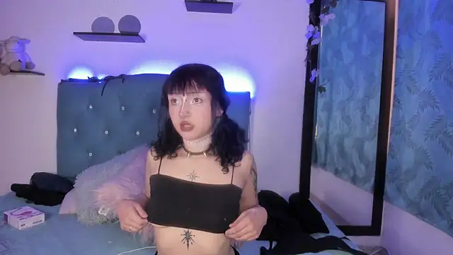 Gemma honey online show from February 2026 01:10:01 PM