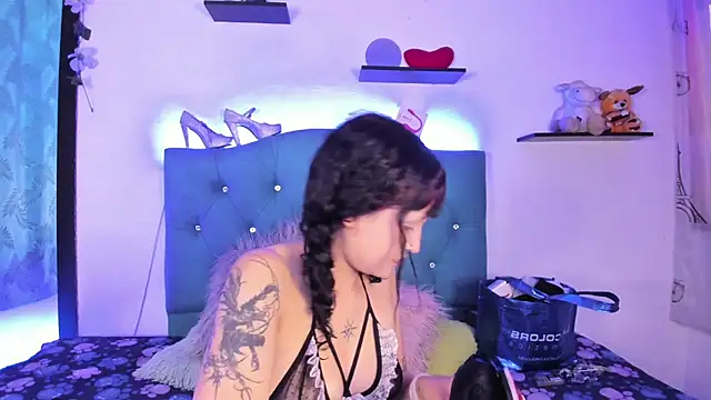 Gemma honey online show from April 2026 02:10:01 PM