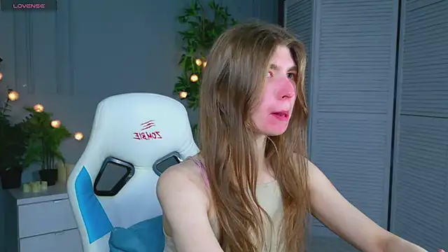 Bubble Chloe online show from March 2026 02:17:02 PM