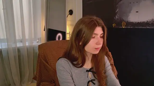 Bubble Chloe online show from April 2026 01:48:01 PM