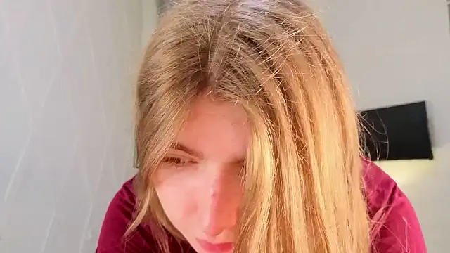 Bubble Chloe online show from March 2026 01:52:02 PM