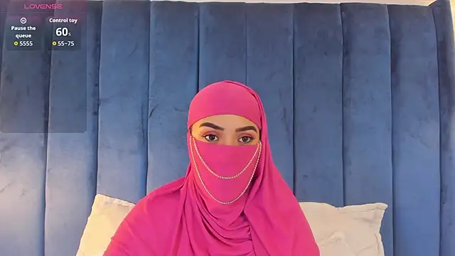 Snapshot of fatimarab__ chatting on February 2026 03:39:01 AM fatimarab online show from February 2026 03:39:01 AM