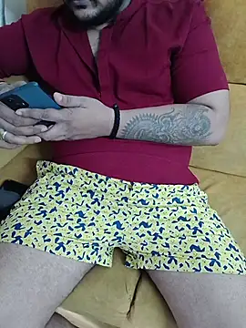 Snapshot of Rah0091 chatting on April 2026 10:22:01 AM Rah0091 online show from April 2026 10:22:01 AM