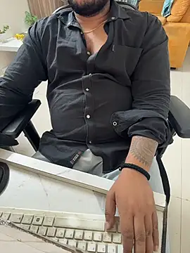 Snapshot of Rah0091 chatting on February 2026 06:27:02 PM Rah0091 online show from February 2026 06:27:02 PM