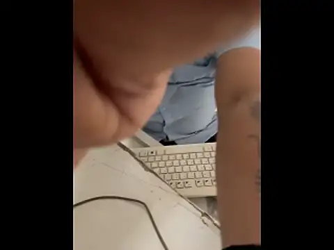 Snapshot of Rah0091 chatting on March 2026 06:55:02 AM Rah0091 online show from March 2026 06:55:02 AM