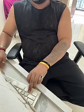 Snapshot of Rah0091 chatting on February 2026 07:33:02 AM Rah0091 online show from February 2026 07:33:02 AM